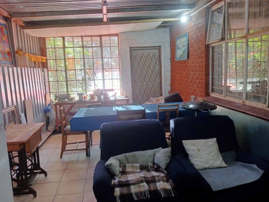 4 Bedroom Property for Sale in Generaal De Wet Free State